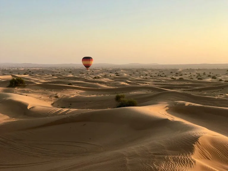 Scopri di più sull'articolo Giro in mongolfiera a Dubai