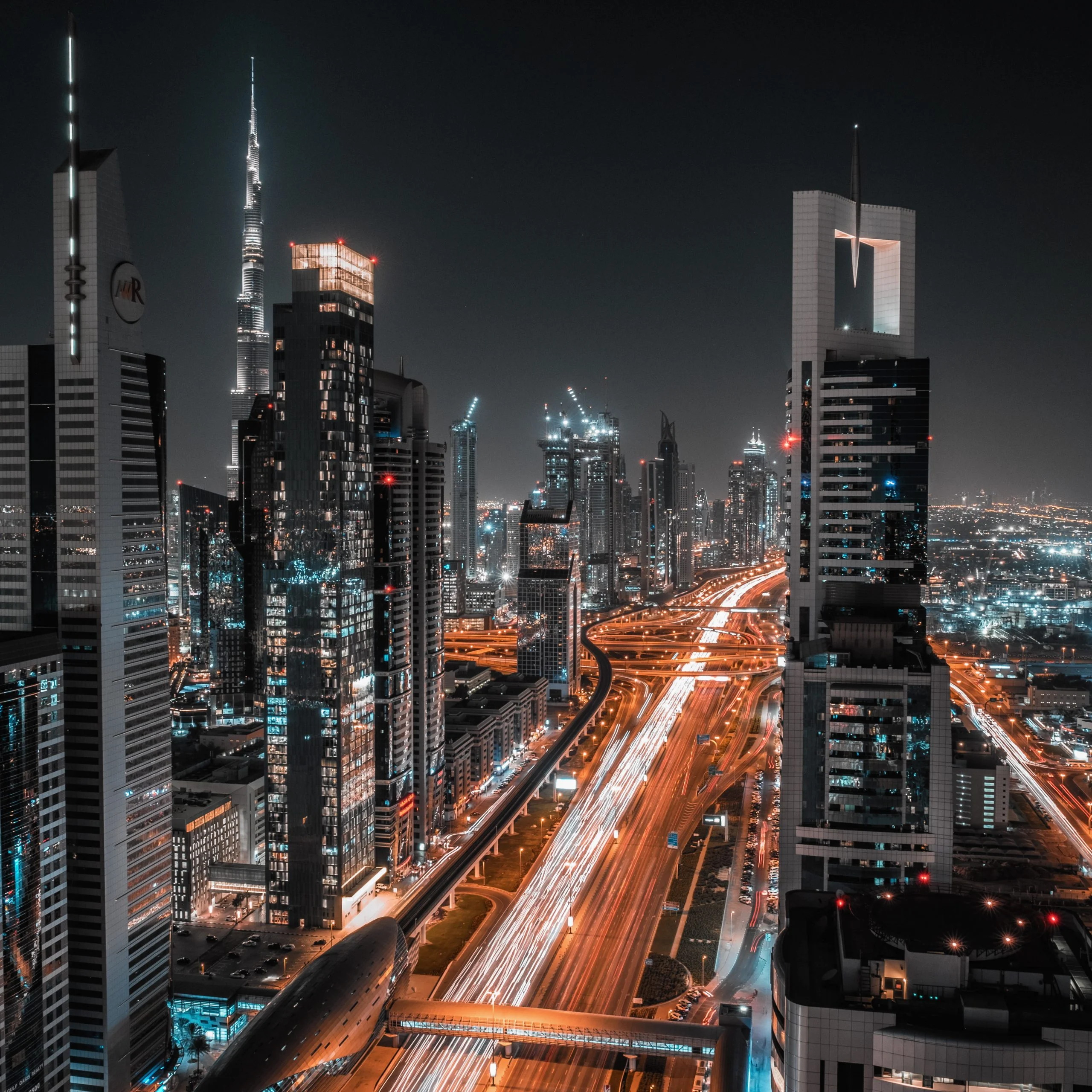 Dubai vista da un rooftop